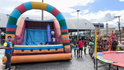 Aluguel de Tobogã Médio Inflável